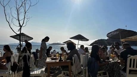 Gümüşlük'teki bu lokantayı nasıl anlatsam nereden başlasam