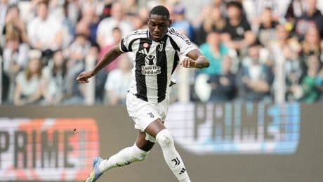 Juventus, fuori Douglas Luiz e affondo con il Psg per Kolo Muani: le prossime mosse decisive per il mercato