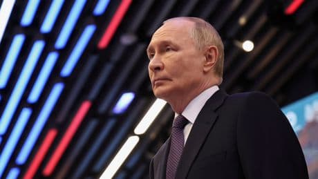 Former British Army Chief Reveals Why The Ukraine War Has Been A 'Disaster' For Russia