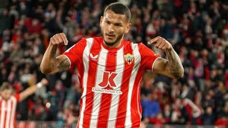 Sporting, Luis Suarez'i transfer etti