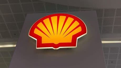 Shell Maintains $3.5 Billion Share Buyback Despite Dip In Profits