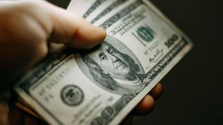 Dollar im freien Fall: Das sind die Folgen für Deutschland