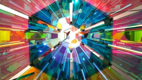 Planes de fin de semana en Madrid: color y abstracción, el artista ante el espejo teatral y marionetas