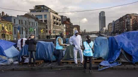 Nederland mag van rechter geen mannelijke asielzoekers terugsturen naar België: ’Enorm frustrerend’