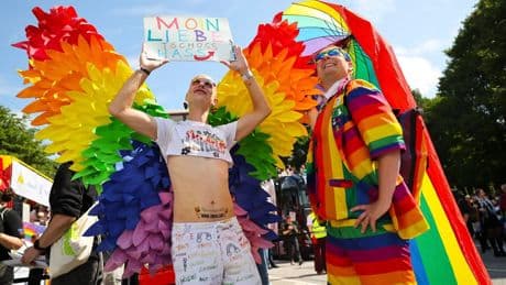 Rekord: 260.000 Menschen feiern bei CSD-Demo in Hamburg