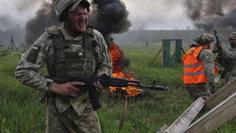Trump says Russia-Ukraine deal could come soon