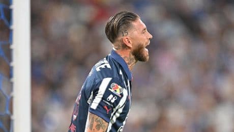 Los Rayados de Sergio Ramos vencen al San Luis y toman oxígeno