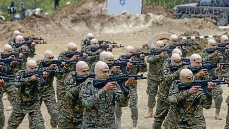 Libanon | Hisbollah-Milliz soll ihre Waffen abgeben
