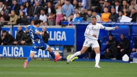 El Alavés pagó peaje en la visita del Real Madrid
