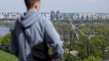 Ukraine hebt Ausreiseverbot für junge Männer auf