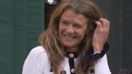 Annabel Croft left red-faced and playing with her hair as Wimbledon star corrects error