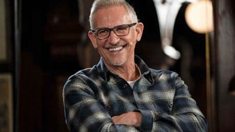 Britten verdeeld over gedwongen vertrek controversiële sportpresentator Gary Lineker: ’Goed dat overbetaalde proleet weg is!’