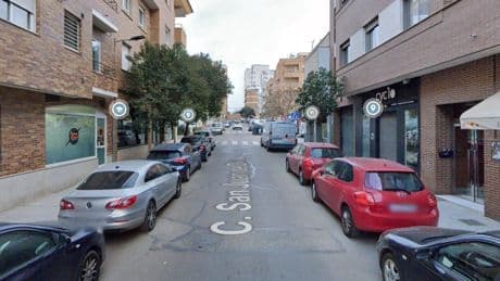 Trasladan a una mujer en helicóptero al Hospital de La Paz de Madrid tras sufrir la amputación de un dedo en Badajoz