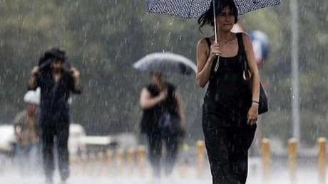 Dikkat: Meteoroloji yeni hava durumu raporu yayımladı! İstanbul dahil 20 ile sağanak yağış geliyor