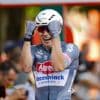 Na geel ook rood voor Jasper Philipsen: Belg maakt favorietenrol meteen waar in Vuelta