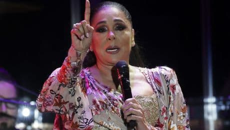 Isabel Pantoja mueve ficha y prepara un proyecto sorpresa: &quot;Para que luego digan que no trabaja&quot;