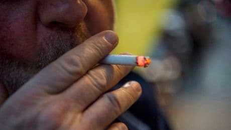 Preis-Schock für Raucher  - Schachtel Kippen bald bei 12 Euro?