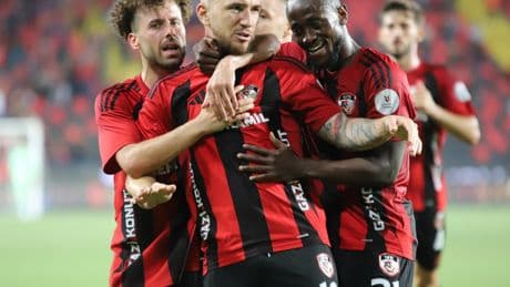 Gaziantep FK son nefeste galip!