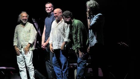 Il ritorno del pianista Bollani. Ora il suo jazz si fa in cinque