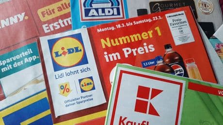 Preise purzeln bei Supermärkten - Nach Lidl ziehen Rewe und co. nach