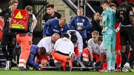 Bundesliga : le joueur d’Augsbourg Fellhauer est sorti de l'hôpital après une commotion cérébrale
