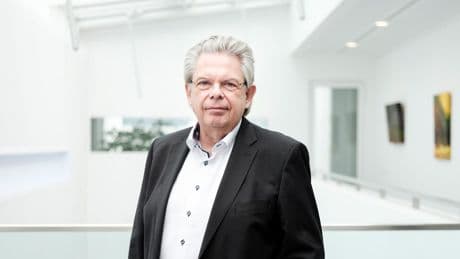Julia Klöckners CDU feierte bei seiner Firma: Wer ist „Nius“-Finanzier Frank Gotthardt?