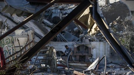 Conflit au Proche-Orient, jour 630 : un mort au Liban, MSF dénonce la Fondation humanitaire de Gaza