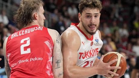 EuroBasket : grâce à un triple-double de Sengun, la Turquie rejoint le dernier carré