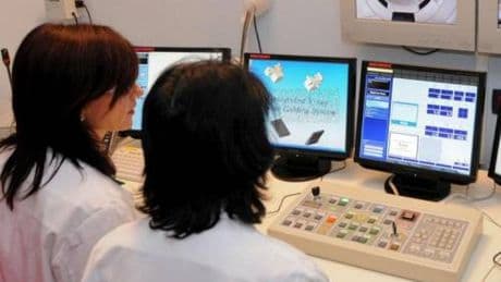 Tumori, casi in crescita fra under 40, Ieo lancia prevenzione 'no age'