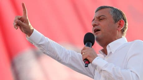 CHP lideri Özgür Özel'den YKS sonuçlarına ilişkin açıklama