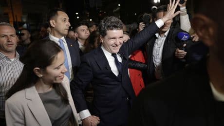 Trump verliest in Roemenië, maar kan nog winnen in Polen