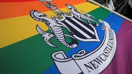 Football: les femmes transgenres interdites de compétitions féminines en Angleterre et Écosse