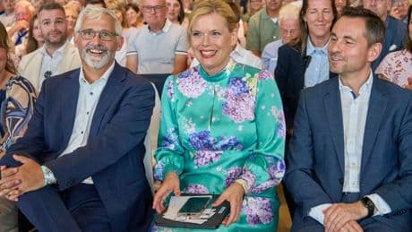 Liveblog Bundespolitik: Klöckner: „Meinungsfreiheit umfasst nicht nur die eigene“
