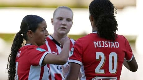 Vrouwen PSV verslaan landskampioen FC Twente wel in finale Eredivisie Cup