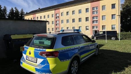 Mutmaßlicher Täter verhaftet - Sohn (40) soll Mutter (63) erstochen haben