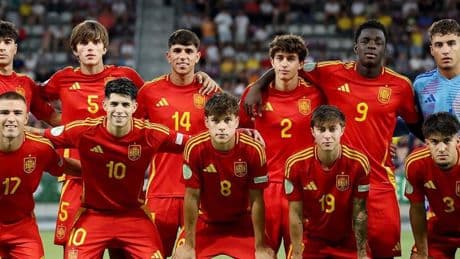 Jon Martín y Dani Díaz rozan el título europeo con la selección española sub 19
