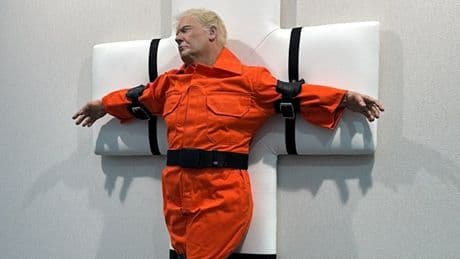 „Sicherheitsrisiko“ – Galerie stellt Trump am Kreuz vorerst doch nicht aus