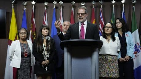 Ottawa must scrap labour rule that can shut down strikes, NDP urges