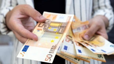 Türkiye'nin Avrupa Birliği ile ticaret hacmi 327 milyar dolar