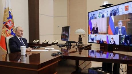 Putin no acudirá a la cumbre de los BRICS en Brasil por miedo a ser detenido
