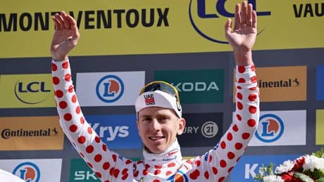 Pogacar resiste sul Mont Ventoux: il duello epico con Vingegaard