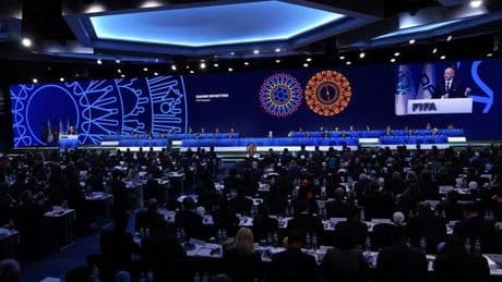 Fußball-Weltverband: Eklat bei FIFA-Kongress: Europa-Delegierte nicht auf Podium