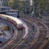 Feuerwehreinsatz an der Jannowitzbrücke: Verspätungen und Ausfälle auf der Berliner Stadtbahn