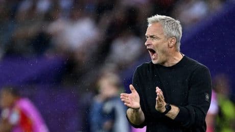 Frauen-EM: Christian Wück bleibt DFB-Bundestrainer