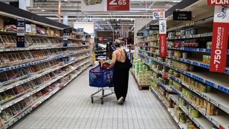 "66% concernent des produits trop gras, trop sucrés, trop salés": sept associations alertent sur les promotions en supermarché