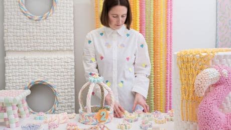 “Sweet Memories”: l’infanzia zuccherata di Simone Post al Voorlinden Museum