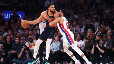 Ernie Johnson corrects Shaq’s surprise praise of Karl-Anthony Towns after brutal Knicks Game 2
