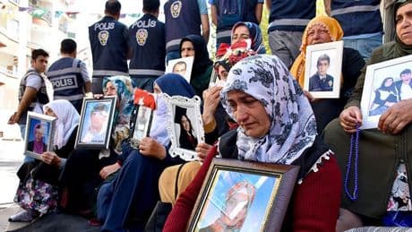 "Terörsüz Türkiye" sürecinde Diyarbakır anneleri dinlenecek