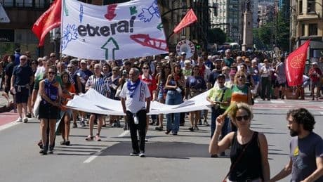 El juez pide informes a la policía para decidir si prohíbe la marcha por los presos de este viernes en Bilbao