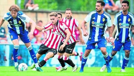 El Athletic inscribe a Robert Navarro en LaLiga